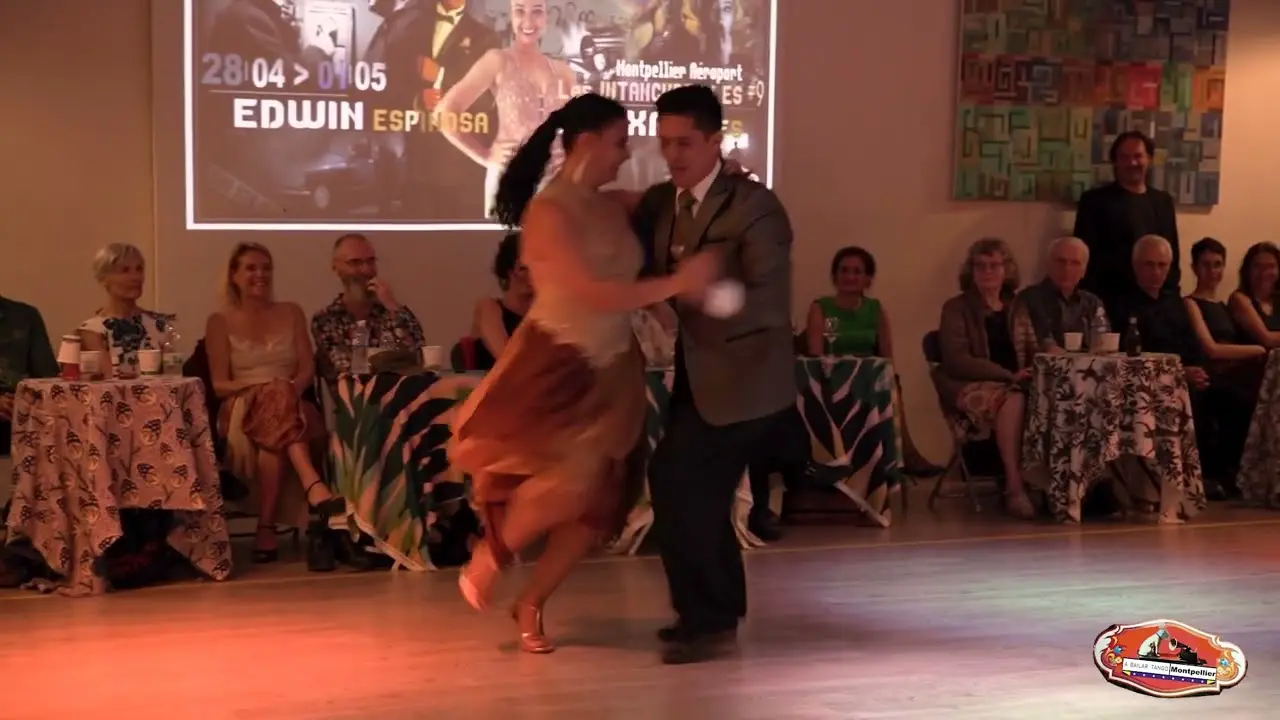 Video thumbnail for Alexa Yepes & Edwin Espinosa  – Después de quererla tanto – Les Intanguptibles #9 Montpellier