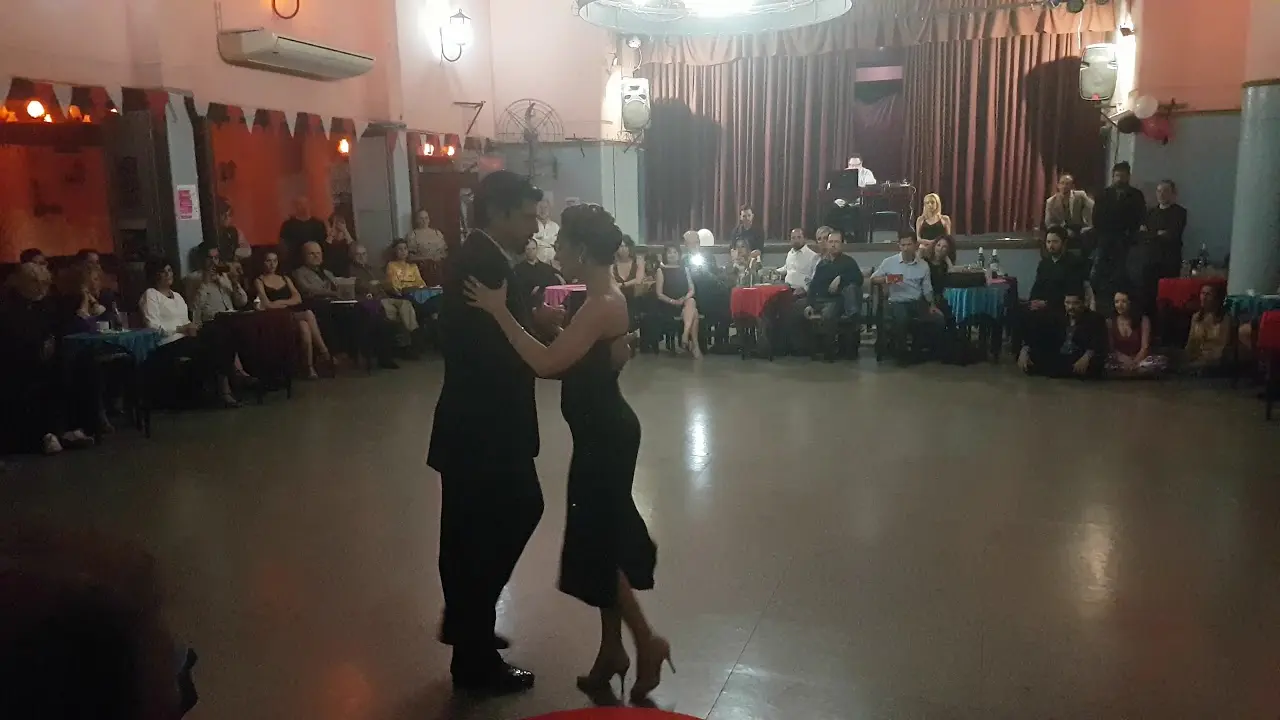 Video thumbnail for MAGDALENA GUTIERREZ y GERMAN BALLEJO en Viva La Pepa! Milonga (2/3)