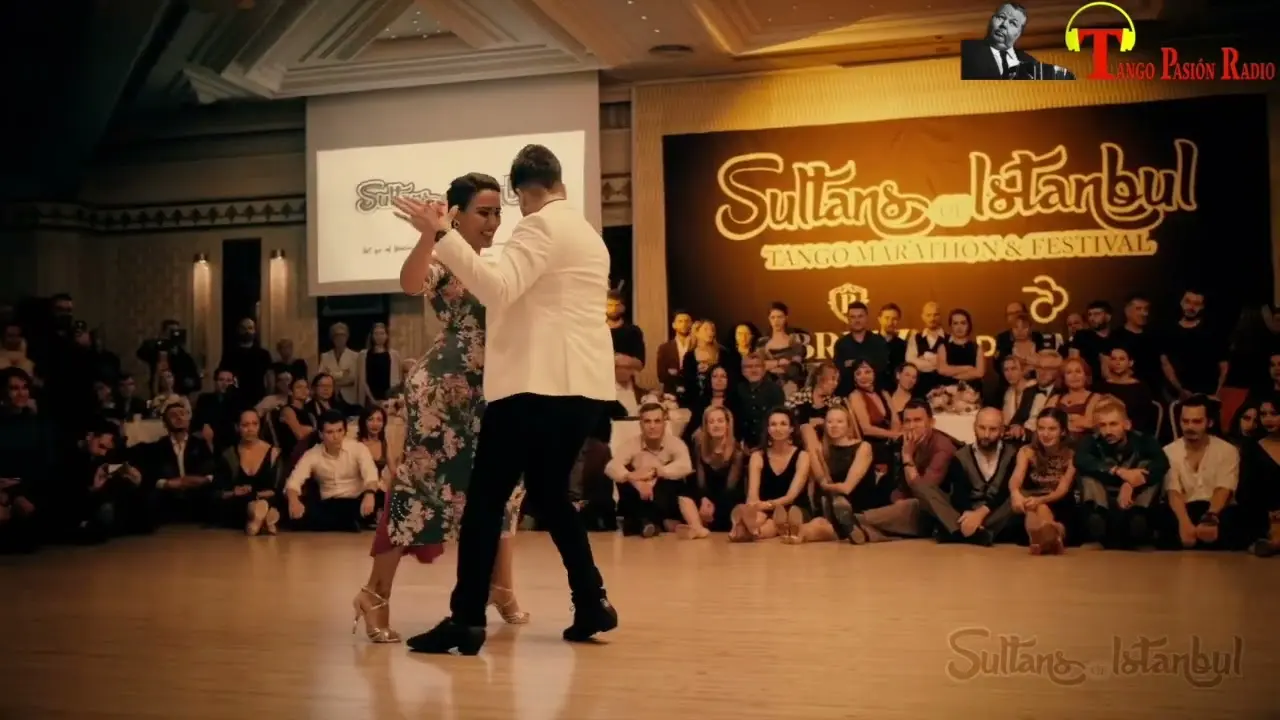 Video thumbnail for MILONGUEANDO EN EL '40 Anibal Troilo Ballano: Gioia Abballe - Fernando Sanchez