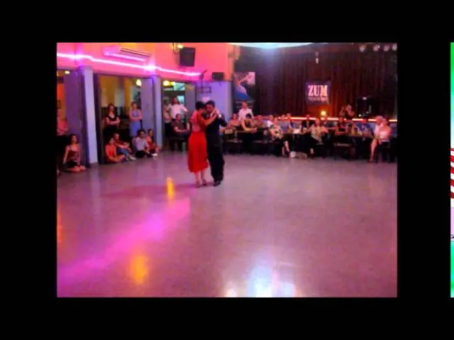 Video thumbnail for Jimena Hoeffner y Fernando Carrasco en ZUM (2/3)