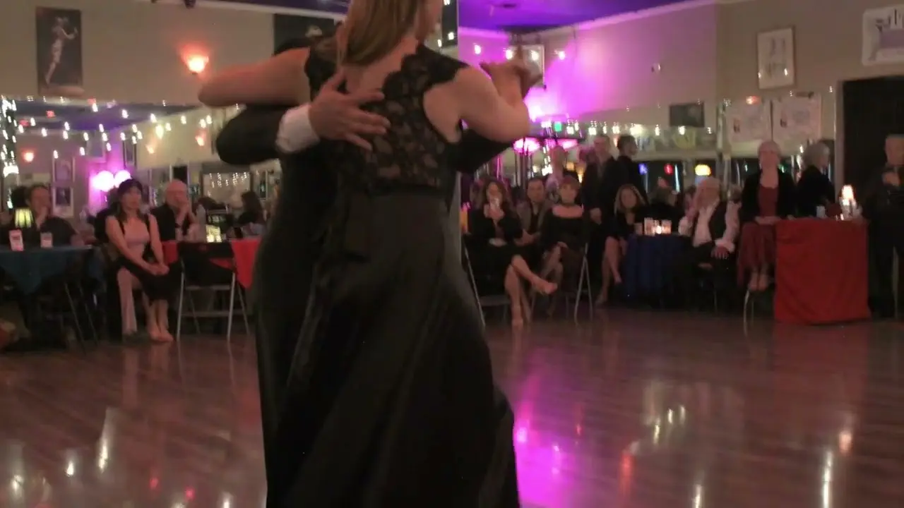 Video thumbnail for Alexander Sossa and Ana Thomas at El Encuentro 1/4