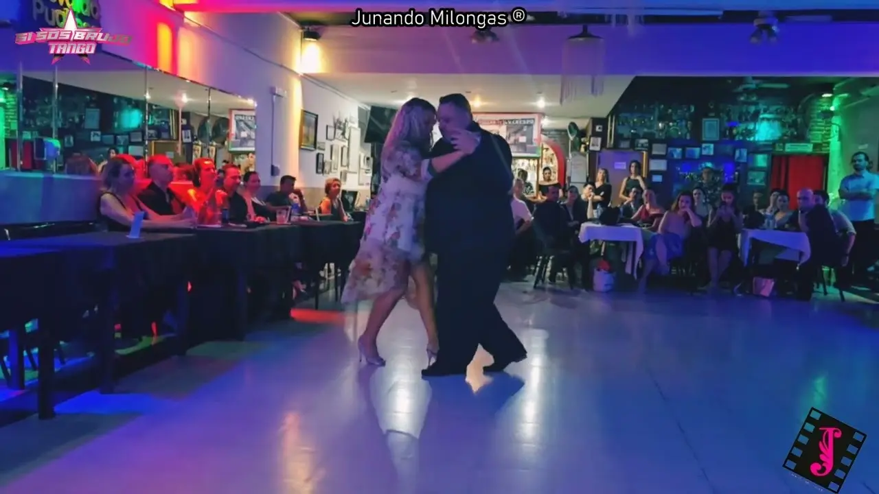 Video thumbnail for YANINA ERRAMOUSPE & LEO ORTIZ || El latigo (Juan D Arienzo) [Milonga]