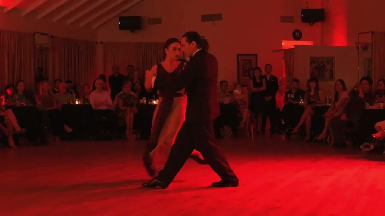 Video thumbnail for Carlos Barrionuevo and Mayte Valdés at Milonga Corazón 3/3