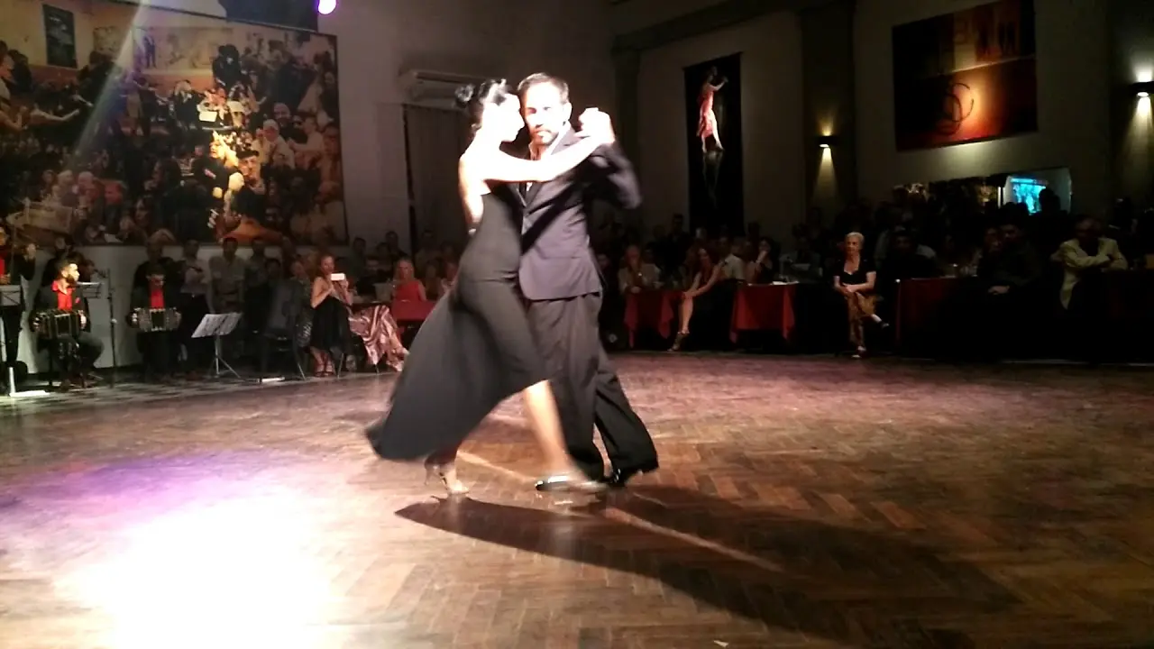 Video thumbnail for Mariela Sametband & Guillermo Barrionuevo @ Milonga Parakultural