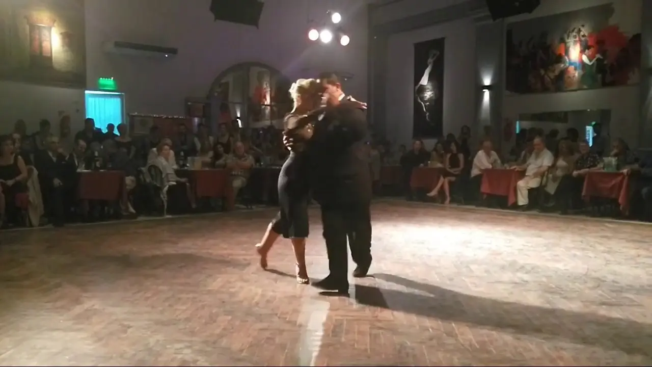 Video thumbnail for Suyay Quiroga Y Diego Chandia @ Milonga Parakultural  3/2018