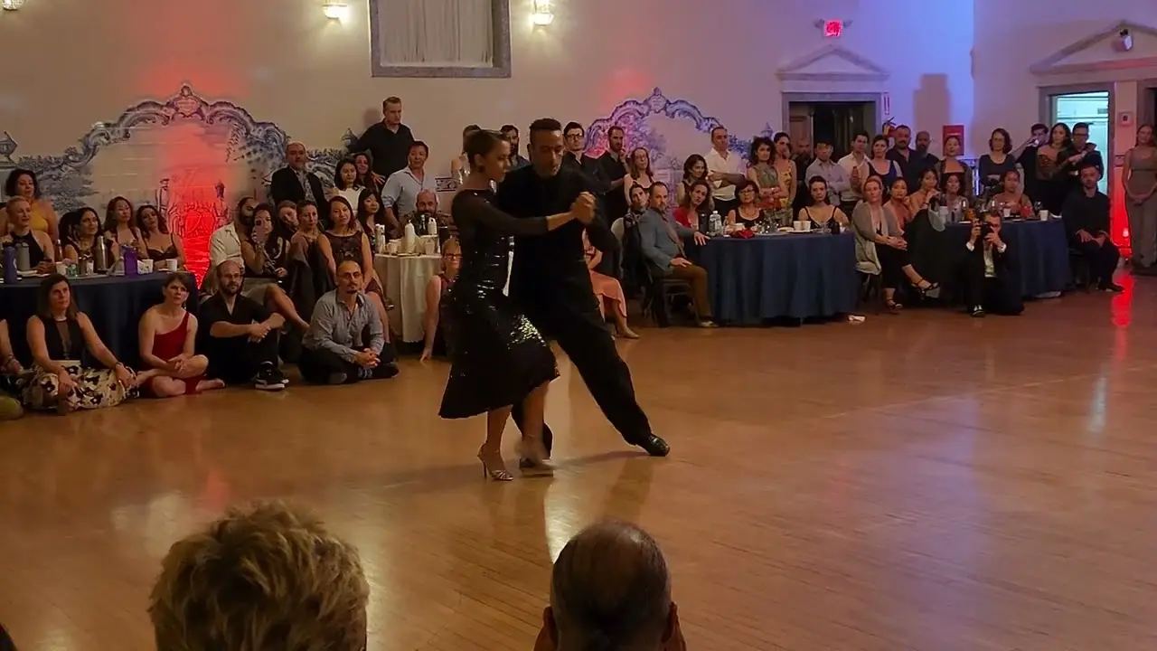 Video thumbnail for Argentine tango: Maximiliano Cristiani & Ayse Gencalp @ La Entrega Marathon 2024  - Cafe Dominguez