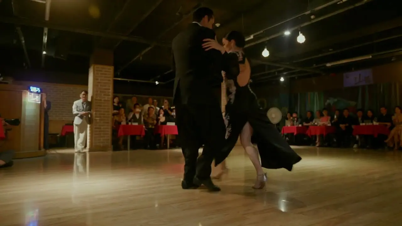 Video thumbnail for 대전탱고 특별밀롱가 (2025/05/13) #2 Iara Duarte & Jesus Paez