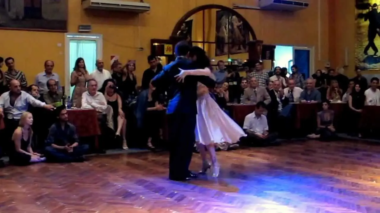 Video thumbnail for Utku Küley y Ece Somer - 3/3 Salon Canning