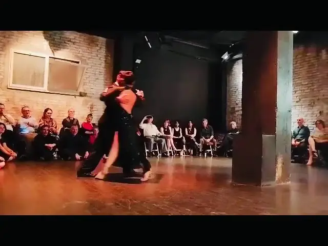 Video thumbnail for Sebastian Nieva y Celeste Rey - "La Serenata De Ayer" - Orquesta Juan D'Arienzo