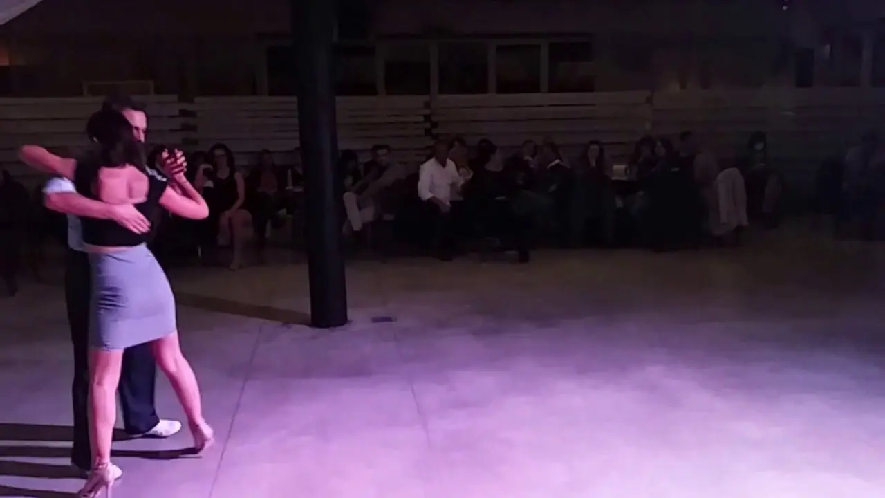 Video thumbnail for Giorgio Scattolini e Irene Coccia - Dime mi amor