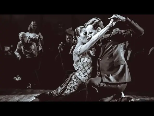 Video thumbnail for Vanesa Villalba y Facundo Piñero