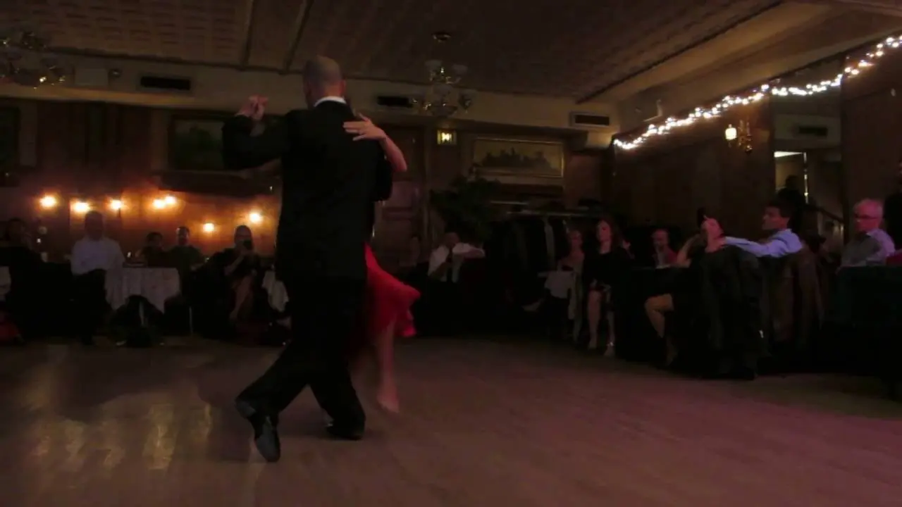 Video thumbnail for Lorena Gonzalez & Gaston Camejo @ LA MILONGA ROSA . Friday, October 14, 2016