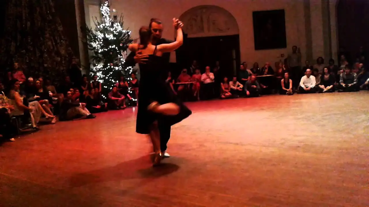 Video thumbnail for Tangomagia 2012 Maja Petrovic & Marko Miljevic (Biagi - Duval: Andrajos)