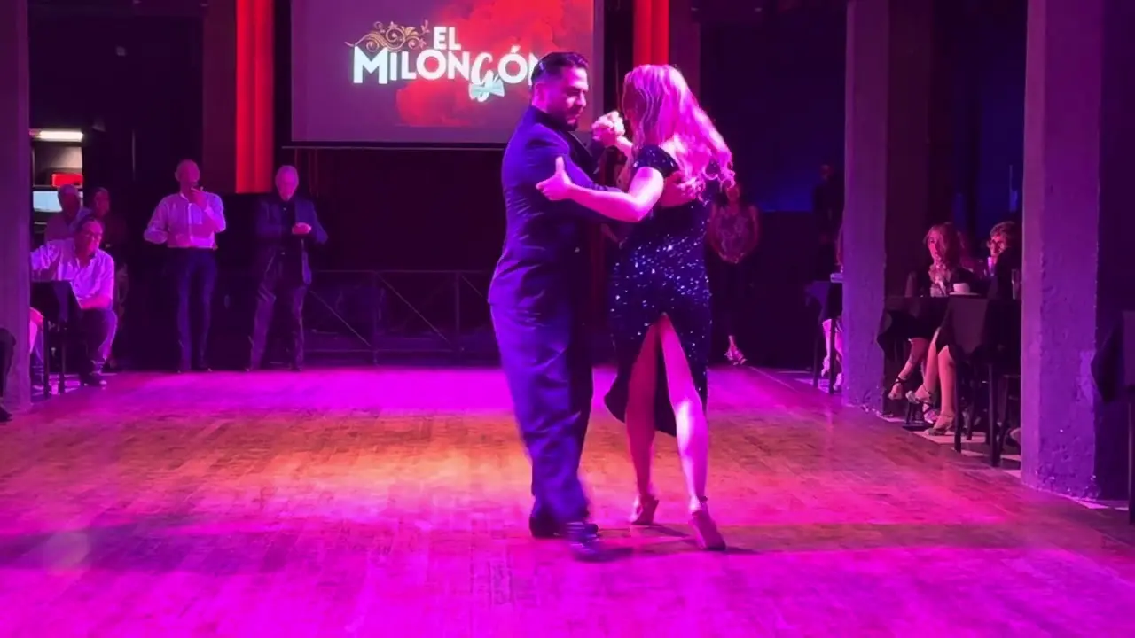 Video thumbnail for Alex Moncada & Martina Waldman. Tango: tus palabras y la noche. Buenos Aires. January 6, 2025