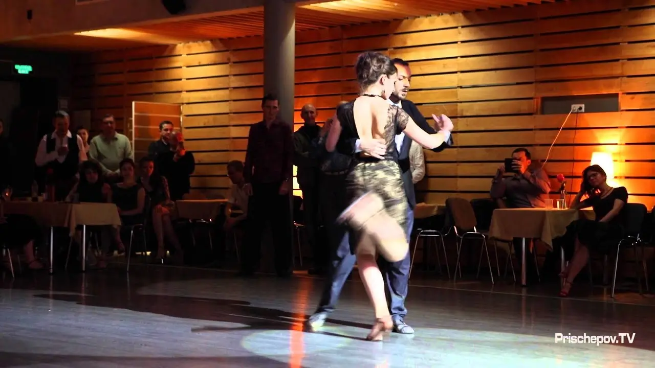 Video thumbnail for Giggio Giovanni & Polina Barsukova, 2, Orquesta Juan D'Arienzo - Mandria