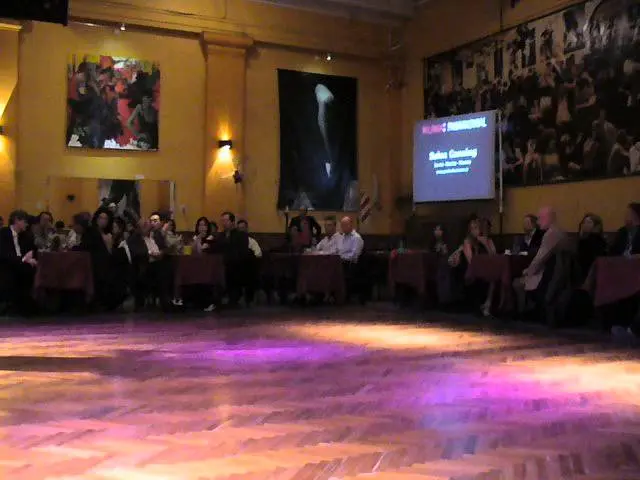 Video thumbnail for Que importa - Natasha Arape y Ariel Taritolay en Parakultural Milonga