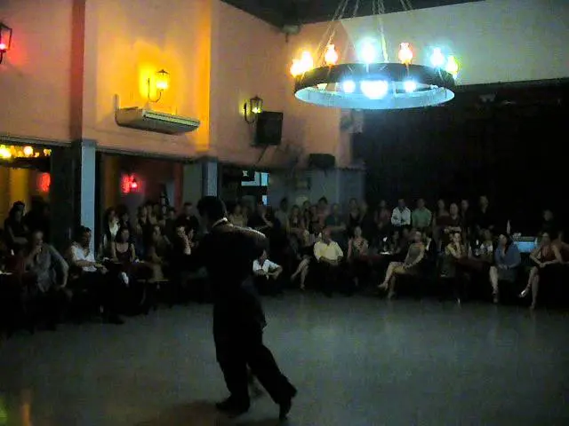 Video thumbnail for De mis tiempos - Pedro Ochoa y Natasha Arapé en Soho Tango