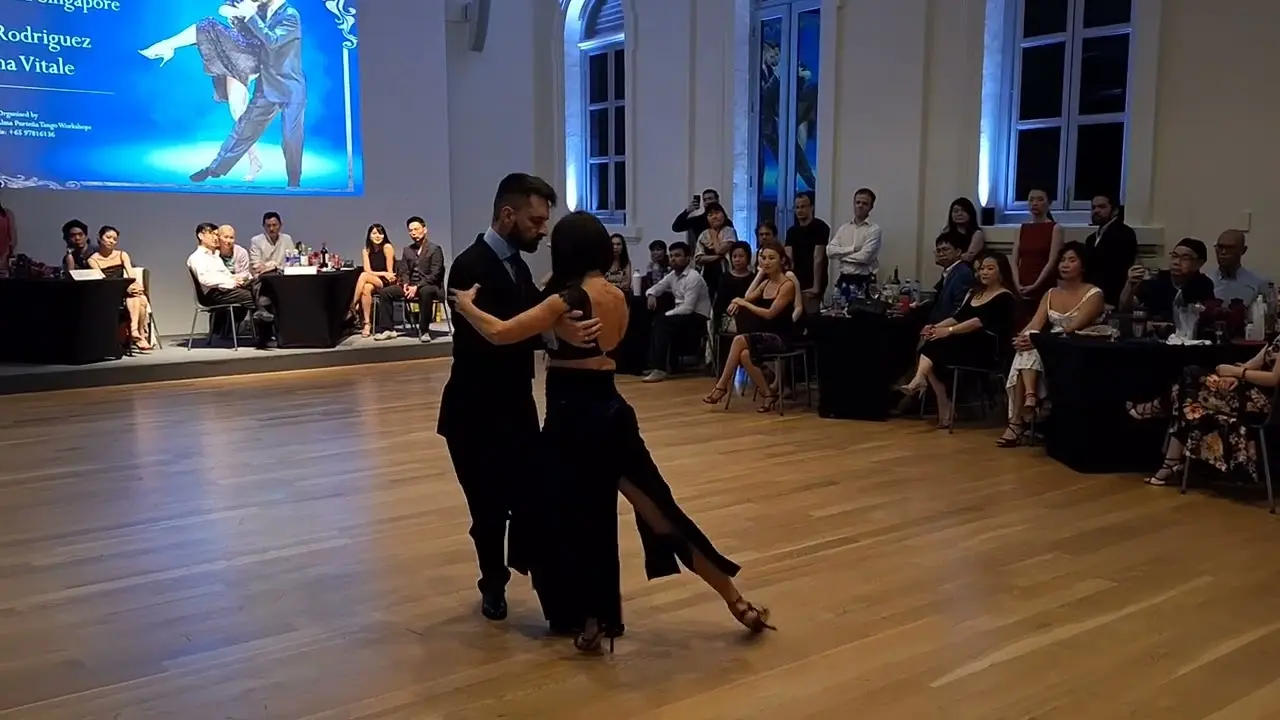 Video thumbnail for Organito De La Tarde (4/4) Javier Rodriguez and Fatima Vitale in Singapore. 11 Nov 2023