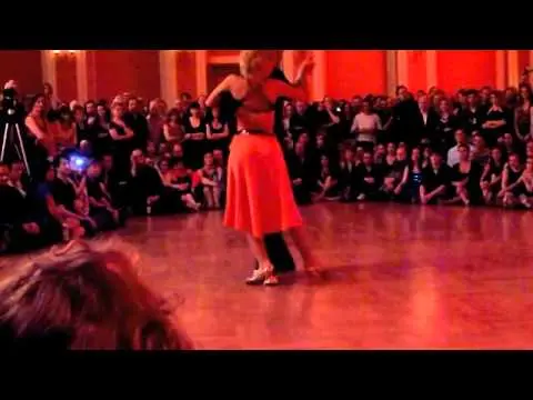 Video thumbnail for Pablo Rodríguez y Noelia Hurtado, Tango Festival Berlin 2010 (1)