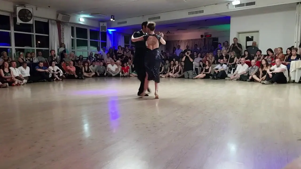 Video thumbnail for Magdalena Gutierrez & Germán Ballejo. 1/5 - La Cachila, Carlos Di Sarli.