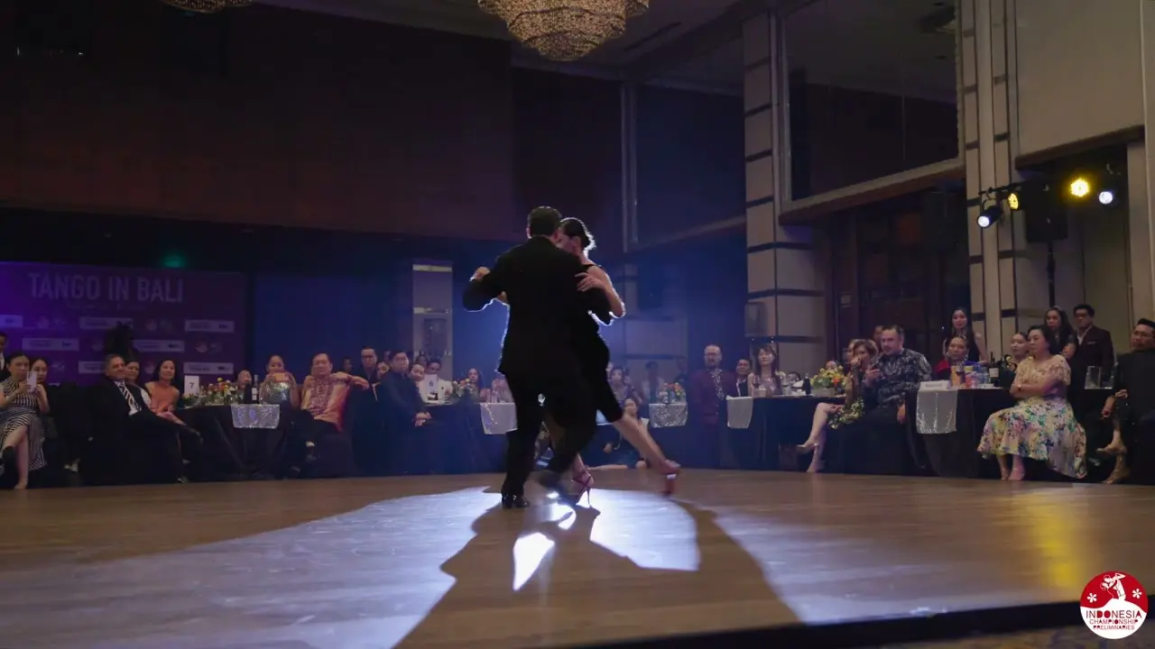 Video thumbnail for 2025 ICP Gala Dinner - Roxana Suarez & Dante Sanchez (2025/06/13)