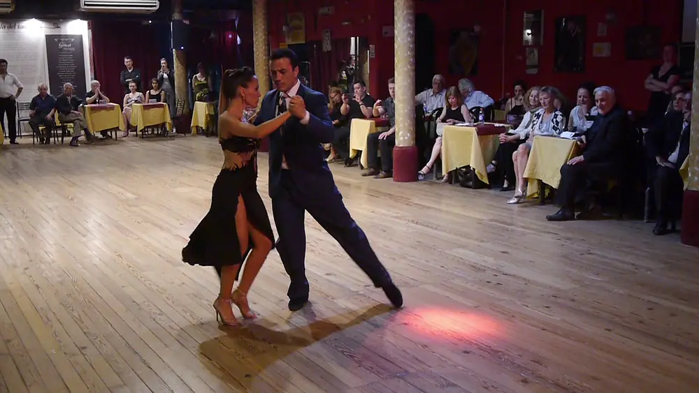 Video thumbnail for Show de Leandro Oliver y Laila Rezk en Gricel (1)