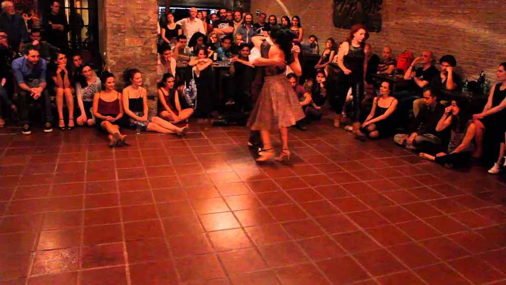 Video thumbnail for Guillermo "Peque" Barrionuevo y Mariela Sametband - 20/4/2016 - La Cachivachería 4/4