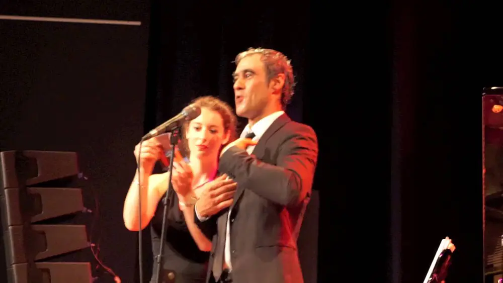 Video thumbnail for Sebastian Rossi présente le CD de Silbando - Limouzi Tango Festival 2016 - Tango A Vivre Limoges