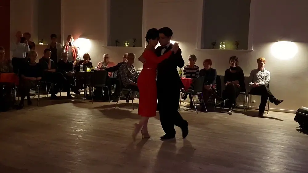 Video thumbnail for Sexteto andiamo con Marina Teves y Rodrido Videla - Thy tango