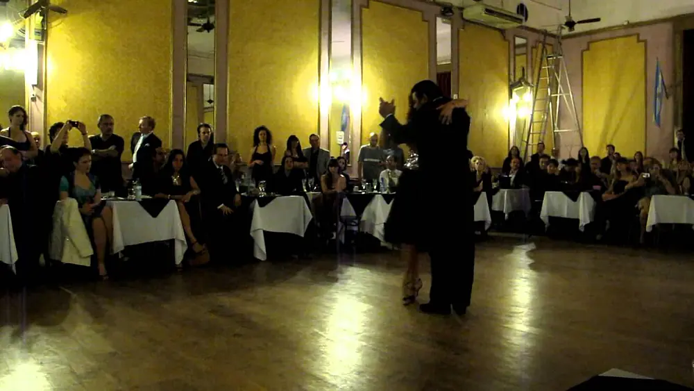 Video thumbnail for ALICIA PONS LUIS ROJAS EN NIÑO BIEN