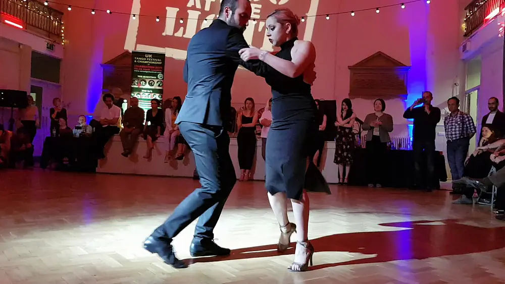 Video thumbnail for Pablo Rodriguez & Carolina Couto @ The Light London 2019 1/4