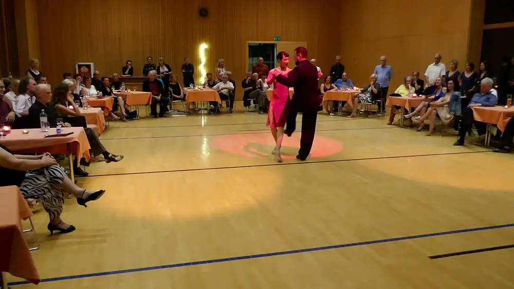 Video thumbnail for Bailando Reisen presents: Judita Zapatero & Diego „El Pájaro" Riemer in Austria (August 2019)