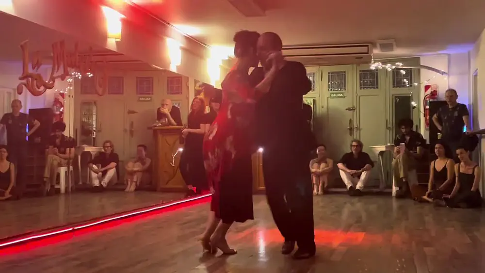 Video thumbnail for Marcelo Varela and Analia Vega @ Practica Las Malevas 11/29/24 🔔 #tango