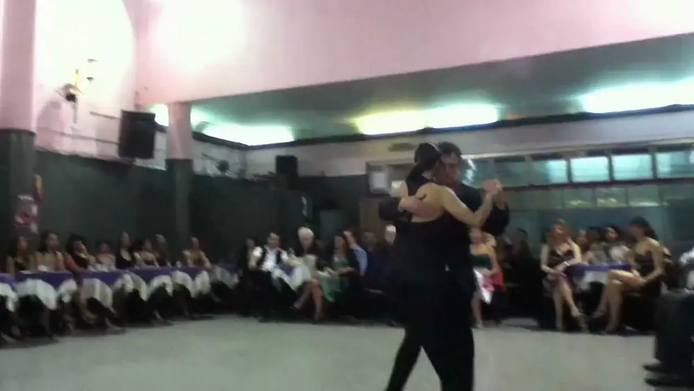 Video thumbnail for Bailo Claudio strang, por su cumpleaños - Milonga Los Cachirulos Part.1