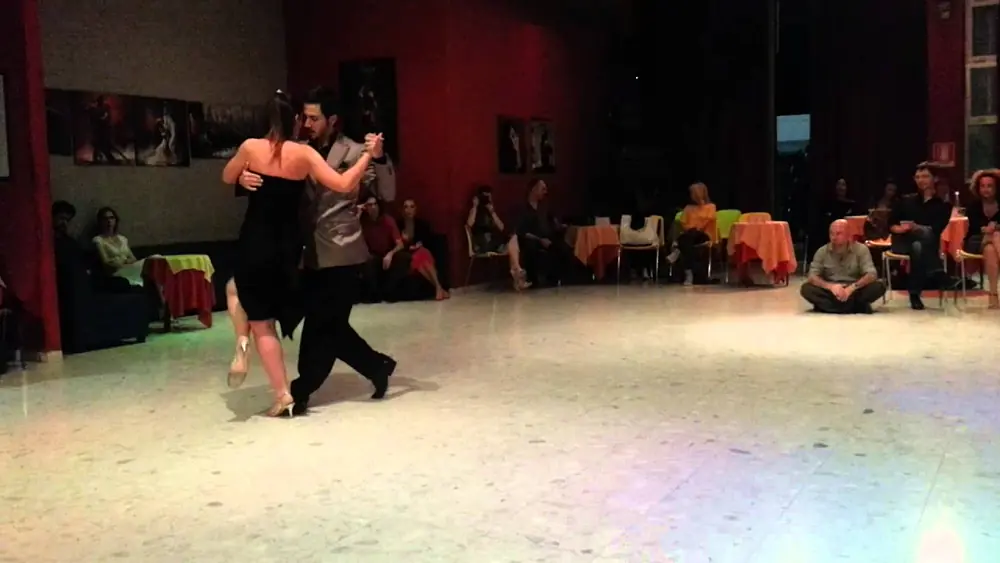 Video thumbnail for Haris Mihail & Malika Pitou Niolier Tango Torino 2/4