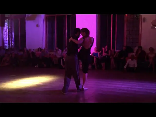Video thumbnail for Pablo Rodriguez & Juliana Maggioli 1/4 - Negracha Tango Club London 06/11/15