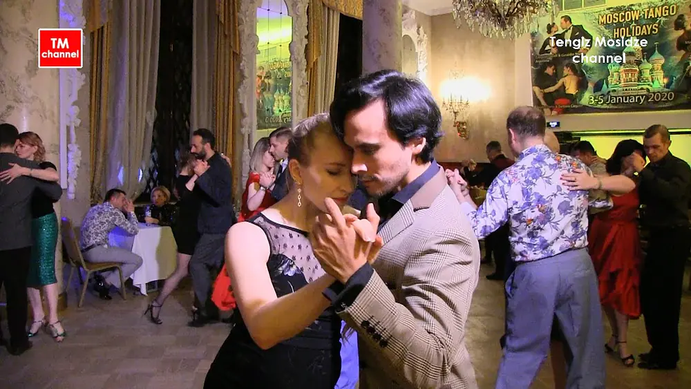 Video thumbnail for Tenderness. Juan and Liza Rosales on nightly milonga in Moscow. Нежность. Хуан и Лиза Росалес. 2020.