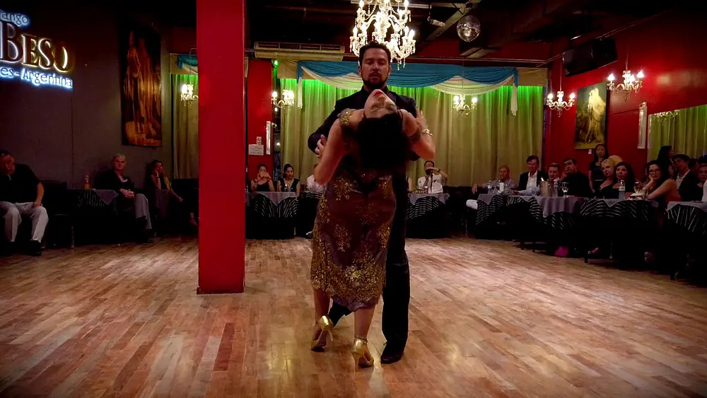 Video thumbnail for paolo giorgini y noelia colletti en Porteño y Bailarin 20190314 03
