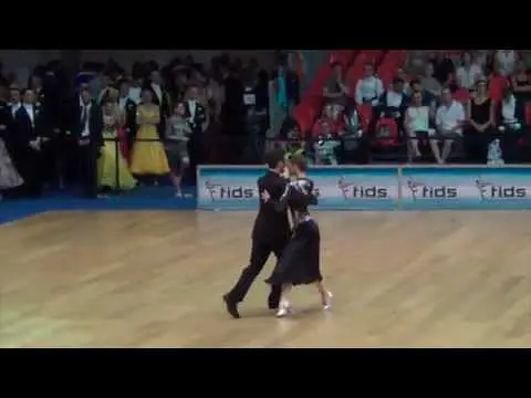 Video thumbnail for Andrea Vighi & Chiara Benati - Show al Campionato del Mondo Standard WDSF - Rimini Fiera