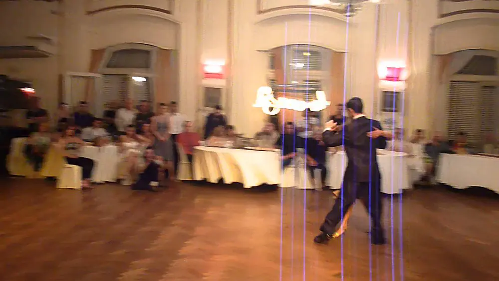 Video thumbnail for Lucas Gauto & Elena Demo "Milonga La Cicatriz" en La Sooocial