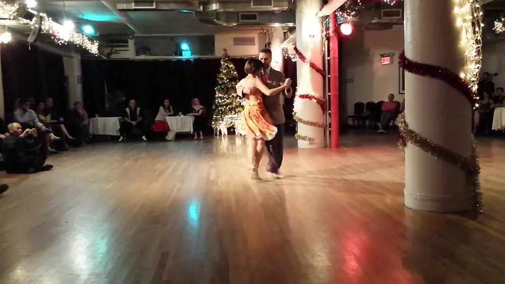 Video thumbnail for Argentine Tango:Maria Olivera and Gustavo Benezcry Saba - Arrabalera