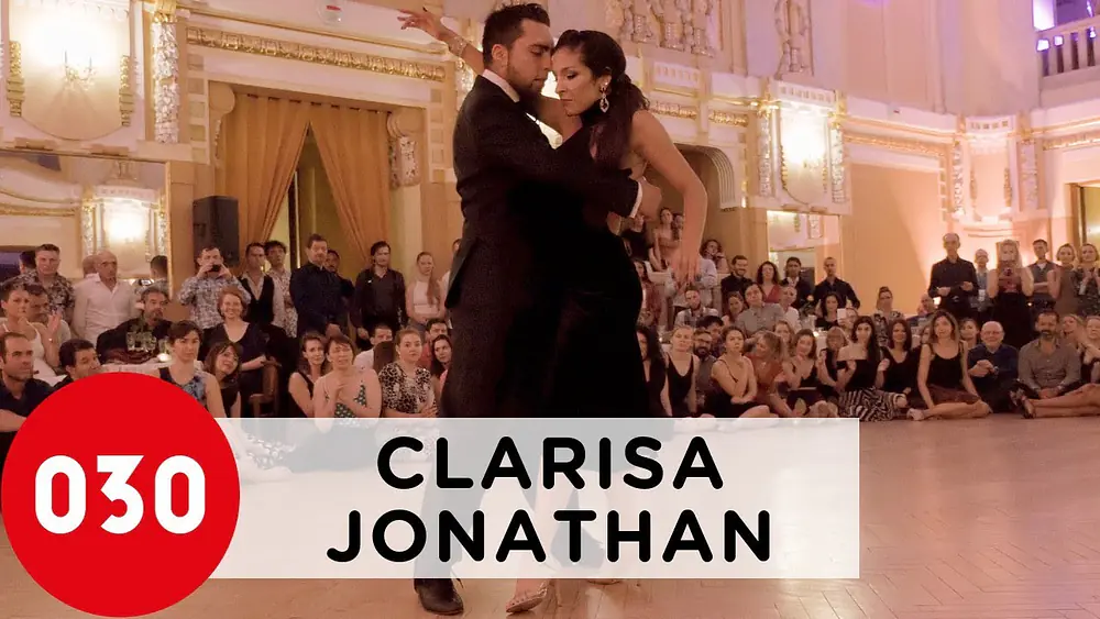 Video thumbnail for Clarisa Aragon and Jonathan Saavedra – De floreo #ClarisayJonathan