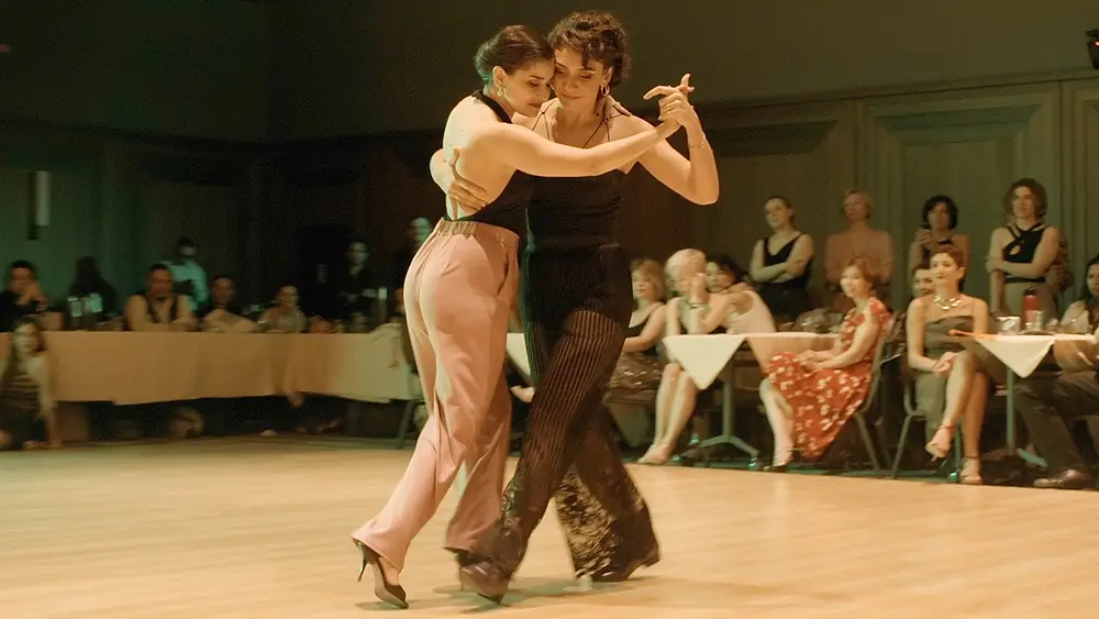 Video thumbnail for Sol Cerquides and Rocío Lequio – Milongueando en el 40 at La Ventana Tango Festival 2024