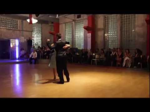 Video thumbnail for Vaggelis Hatzopoulos & Marianna Koutandou - TangoLugar festival (by Puerto del Tango) part 1