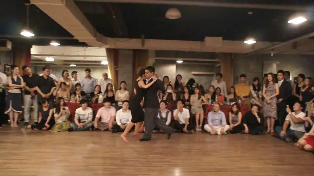 Video thumbnail for 2013 Tango Ensueño Carlos Espinoza & Noelia Hurtado Farewell Milonga 1( 15.Sep.2013 )