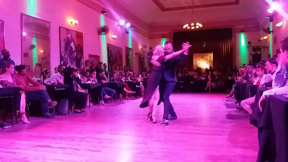 Video thumbnail for Pablo Rodriguez y Carolina Couto 1/3 Milonga Pipi Cucú