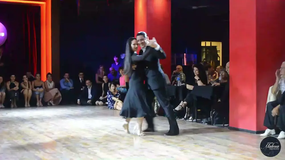 Video thumbnail for Aldana Silveyra & Diego Ortega en Milonga Malena "𝗖𝗢𝗠𝗢 𝗡𝗜𝗡𝗚𝗨𝗡𝗔"!!! 4/4