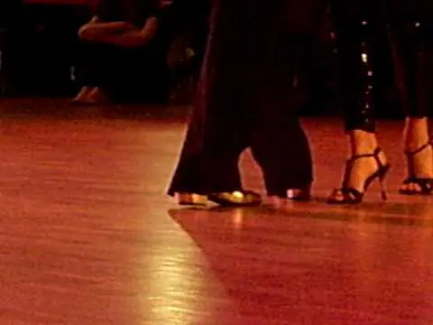 Video thumbnail for Maria Bélen Giachello et Diego "El Pàjaro"Riemer Tango 2.AVI