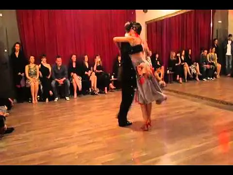 Video thumbnail for Vanesa Villalba & Facundo Piñero @ Milonga 'CATEDRAL' - Tango.