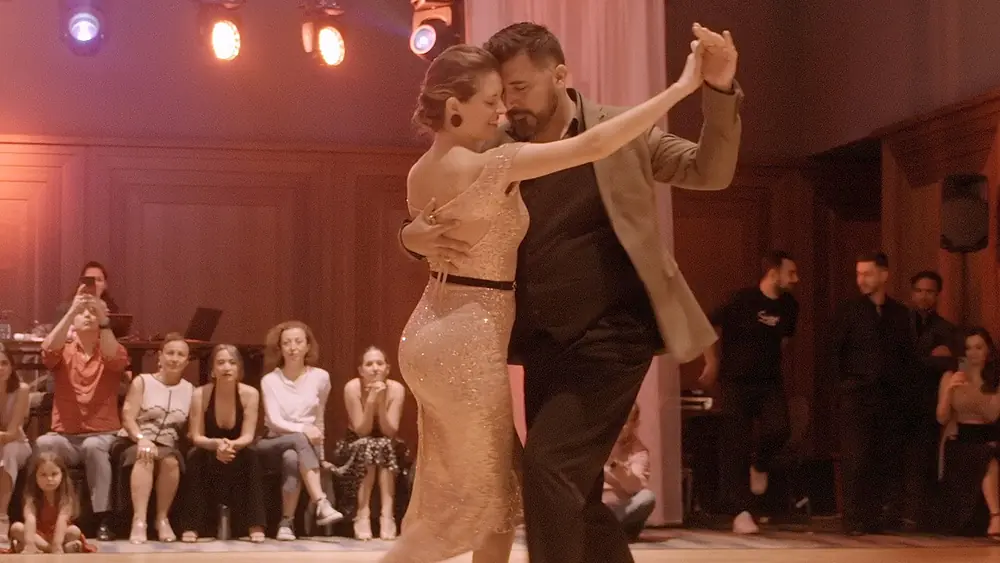 Video thumbnail for Natacha Lockwood and Andres Molina – Qué tiempo aquel at La Ventana Tango Festival 2024